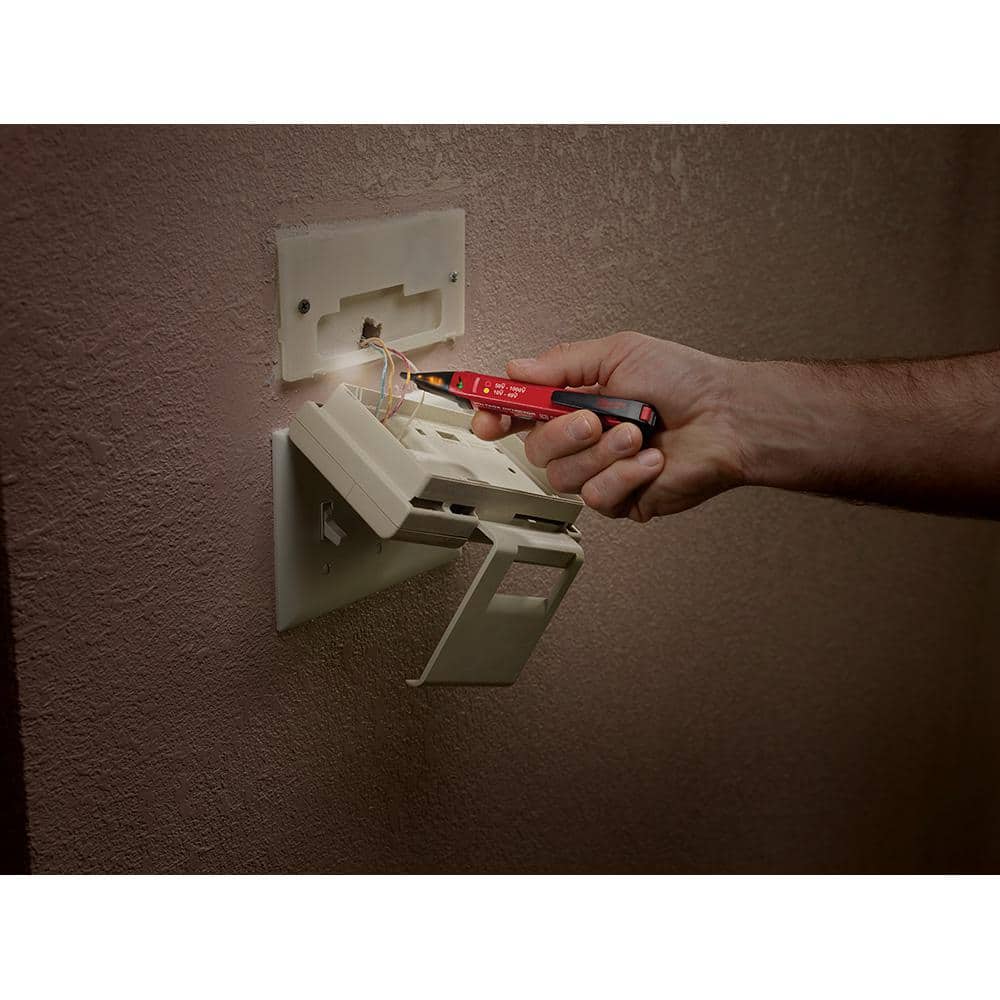 1000-Volt Dual Range Non-Contact Digital Voltage Detector - View 4